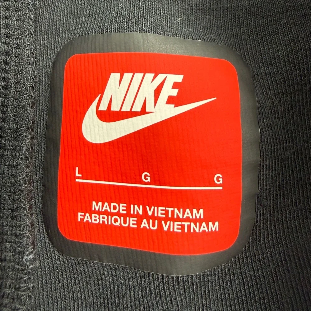 Nike Tech Fleece Joggers Size Large Black FB8002-010 Tapered Sweatpants Men's